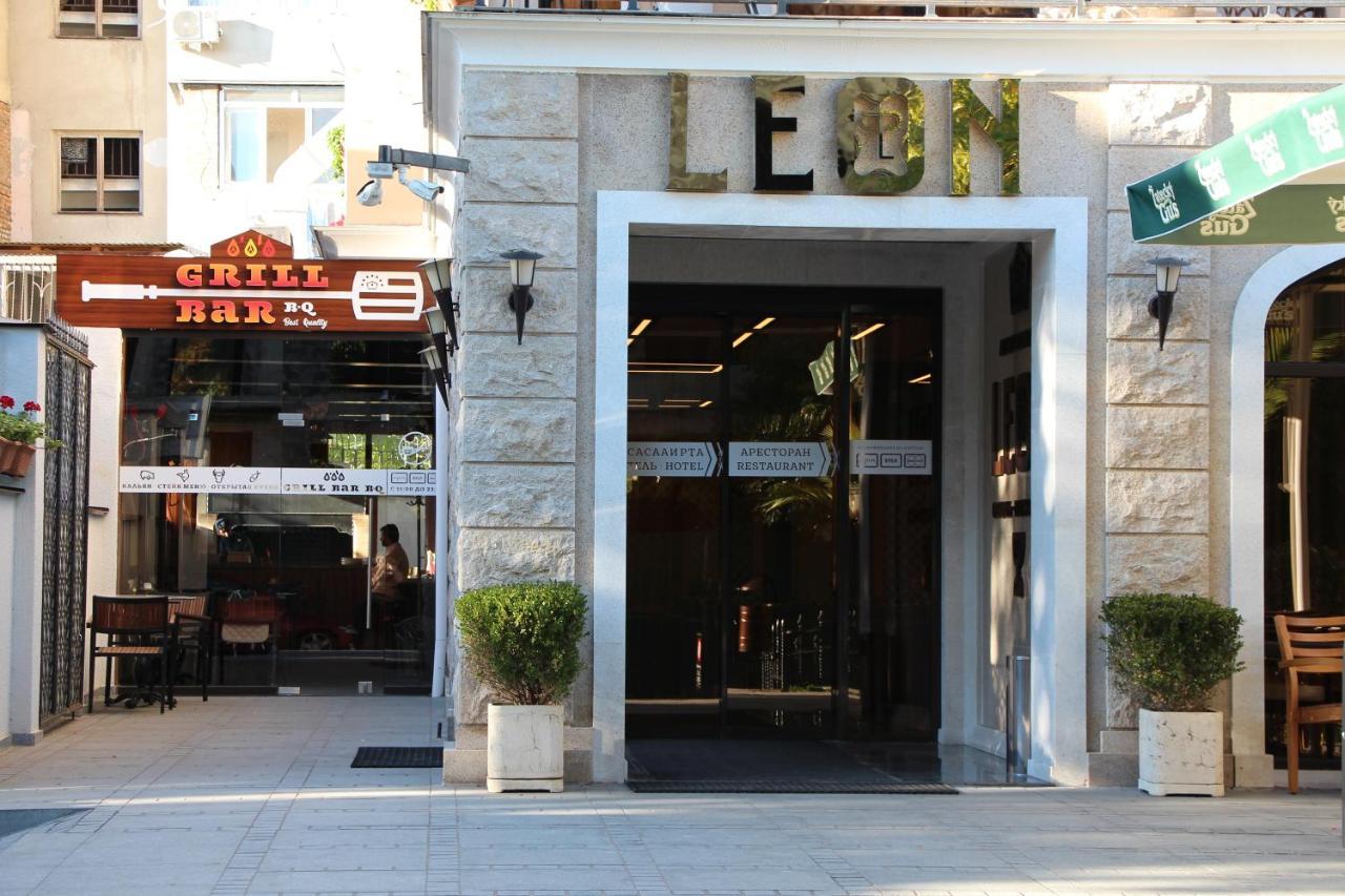 Leon Boutique Hotel Sukhumi Exterior foto